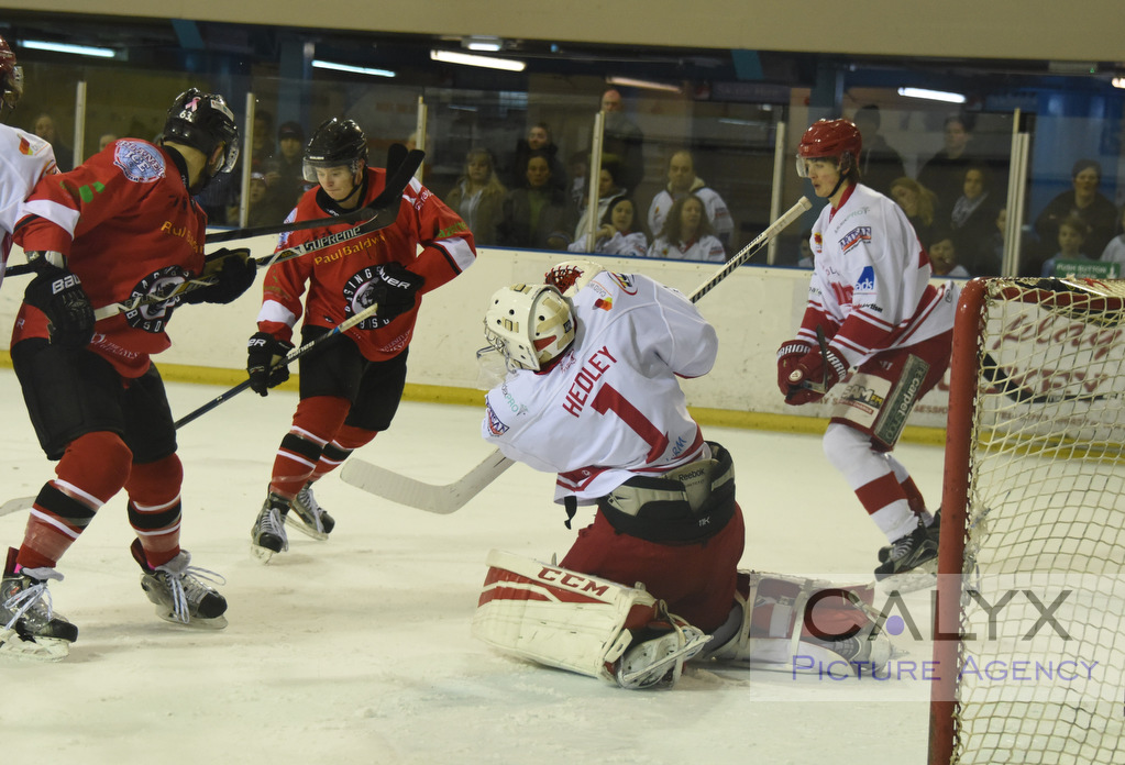 Wildcats search for new netminder as Hedley heads back to MK