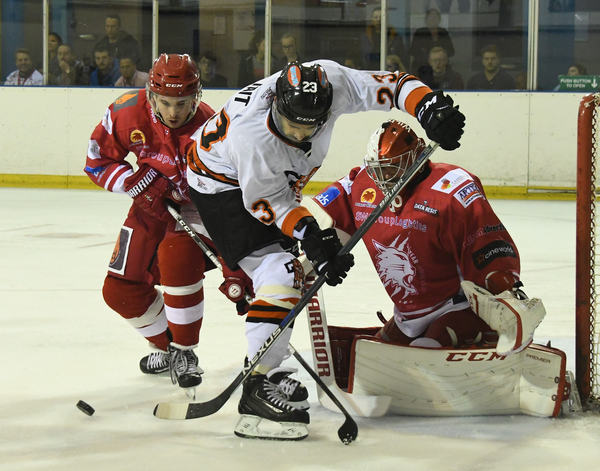 ON-THE-BUZZER MATCH REPORT: Swindon Wildcats 4-2 Guildford Flames