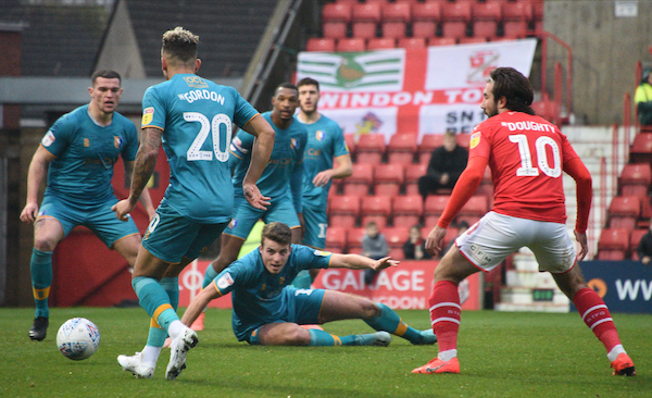5 THINGS WE LEARNT: Swindon Town v Mansfield