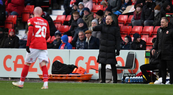 PRESS CONFERENCE LIVE: Walsall v Swindon Town