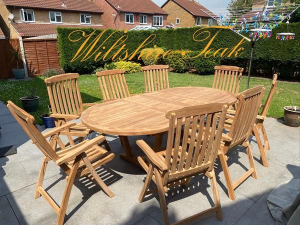 wiltshire teak table and chairs