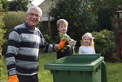 Over 7,000 Sign up for New Green Waste Service