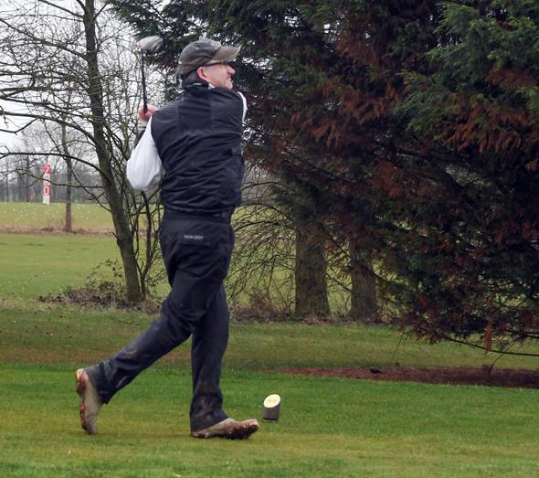 Snapped: Wrag Barn's Club Captain's Drive In