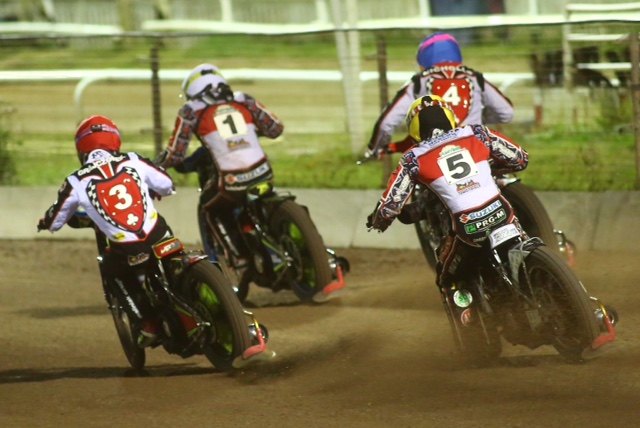 Robins rock Belle Vue with first home defeat