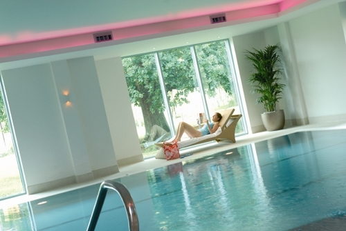 Review: Spa Day and Afternoon Tea at De Vere Cotswold Water Park Hotel