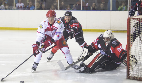 Swindon Wildcats have mixed opening weekend of the season