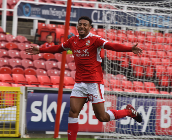 David Flitcroft sees 'no complications' in extending Keshi Anderson's loan at Swindon Town