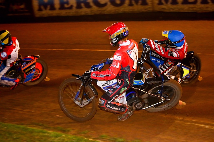 Rossiter blames 'lack of consistency' for Robins shortcomings