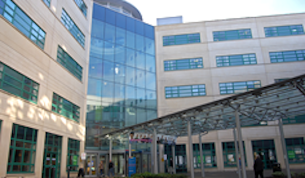 Great Western Hospital to become COVID-19 vaccine hub