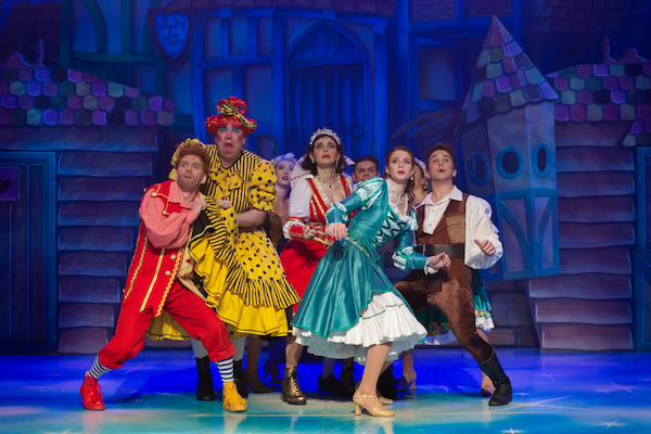 PANTO REVIEW: Jack And The Beanstalk at The Wyvern Theatre