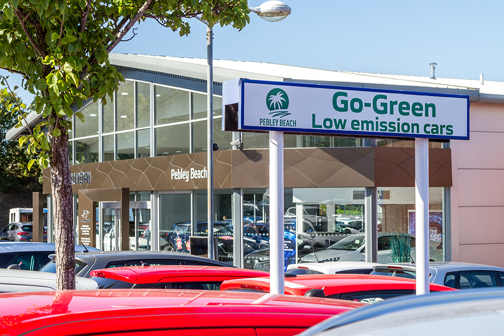 Pebley Beach Launches Green Car Site