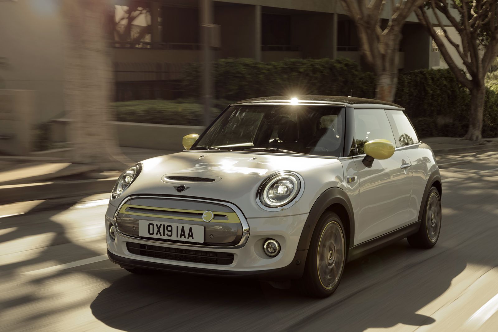 New fully electric Mini set to disrupt the UK car market