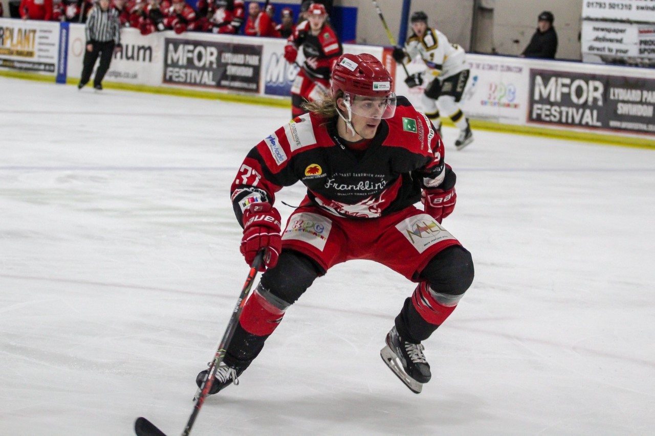 Swindon Wildcats Confirm Toms Rutkis return for another Series