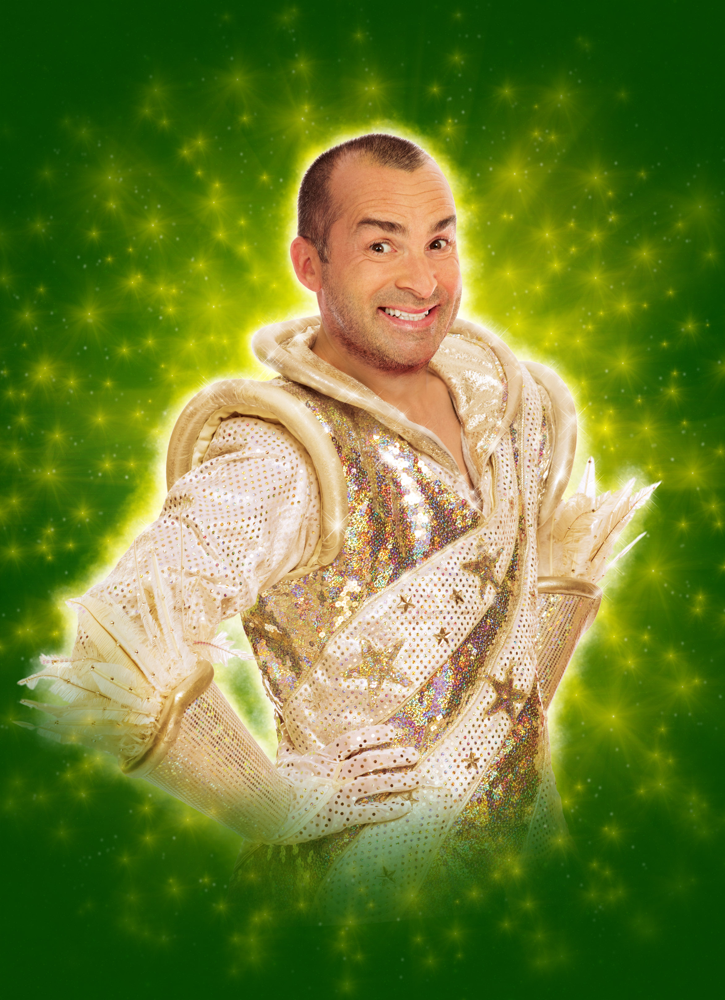 LOUIE SPENCE WILL STAR IN SWINDON'S WYVERN THEATRE PANTOMIME  JACK AND THE BEANSTALK