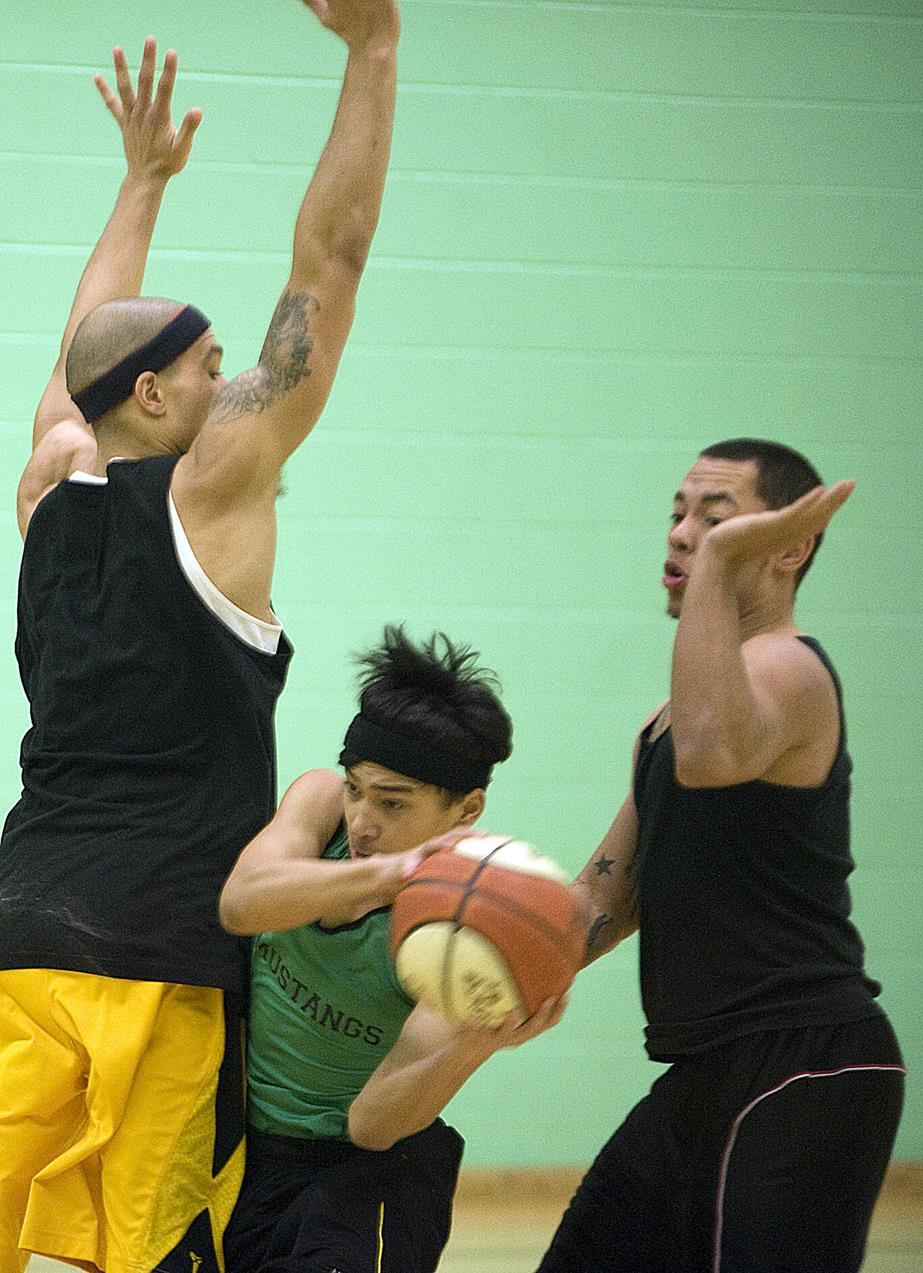 Snapped: New College Charity Basketball Match 
