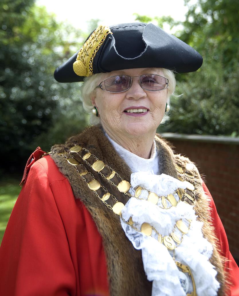 Snapped: Swindon's New Mayor Unveiled 
