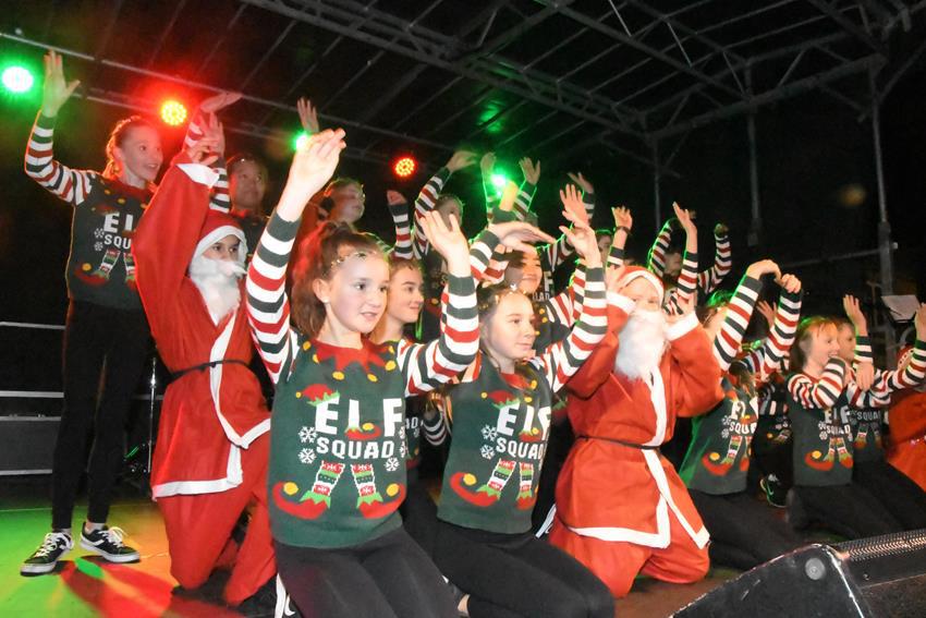 Snapped Royal Wootton Bassett Christmas Light Switch On 2018