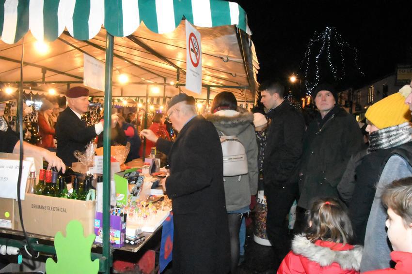 Snapped Royal Wootton Bassett Christmas Light Switch On 2018