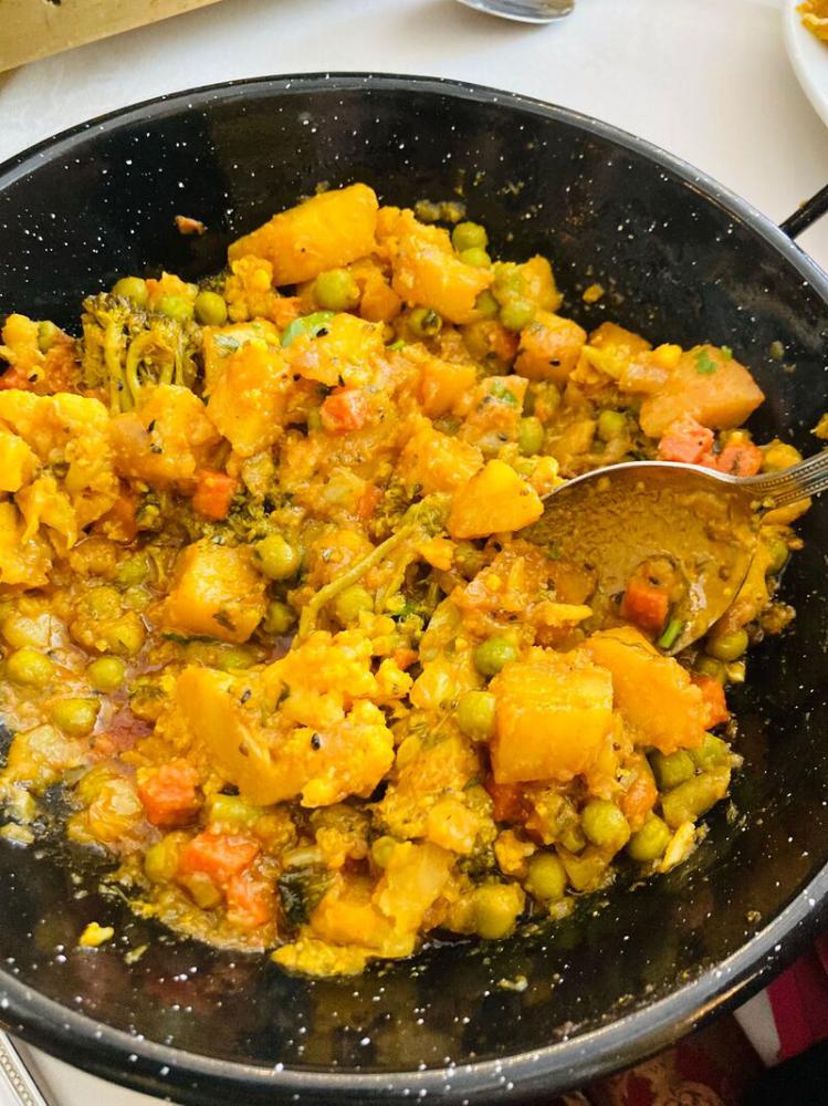 SNAPPED Jewel in the Crown's Swindon House Charity Event