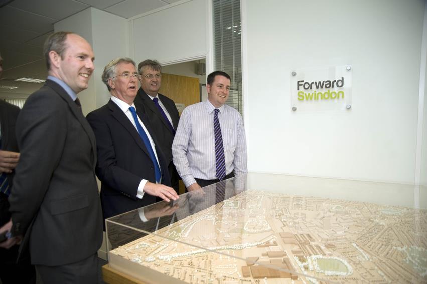 Snapped Uk Minister Visits Successful Swindon Business