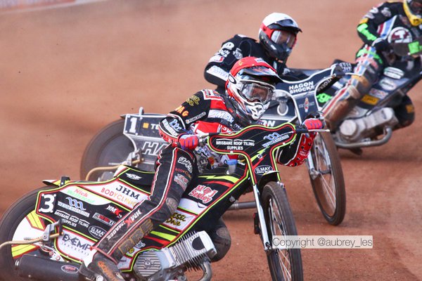 Rossiter calls for a dominant Robins showing vs Lakeside