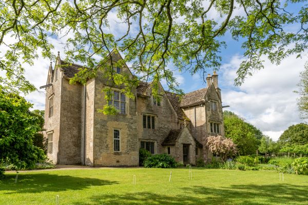 Kelmscott Manor
